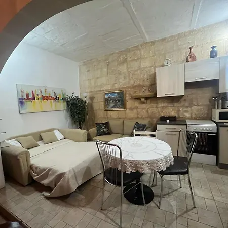 One-bedroom In The Heart Of By Sf Homes *